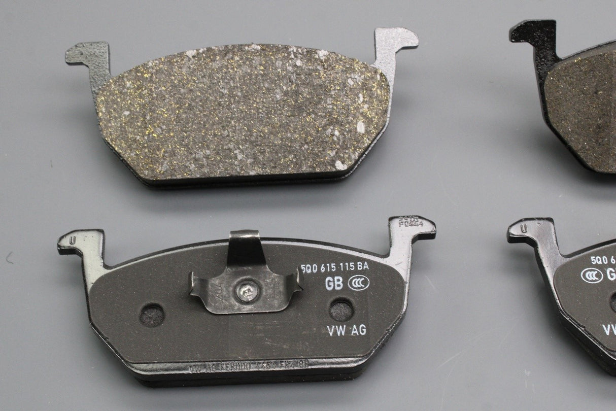 VW Golf MK7 Audi A3 Skoda SEAT 276x24mm front brake pads set 5Q0698151T