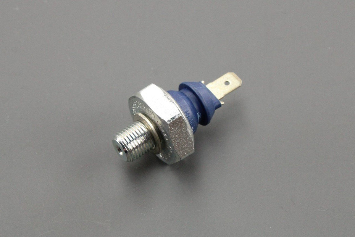 VW Caddy Audi 80 Skoda Felicia SEAT Ibiza oil pressure switch 028919081H, view 1