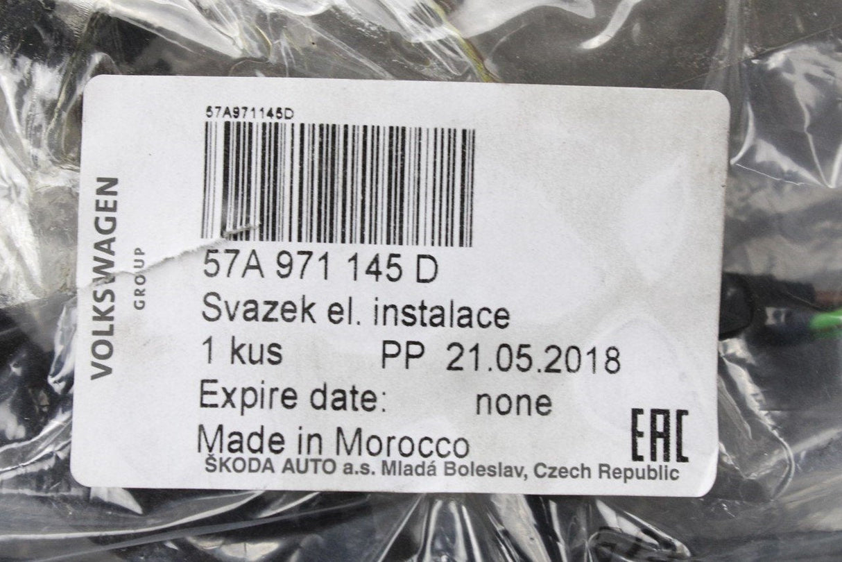 Skoda Karoq 2018-On tailgate boot lid wiring harness 57A971145D