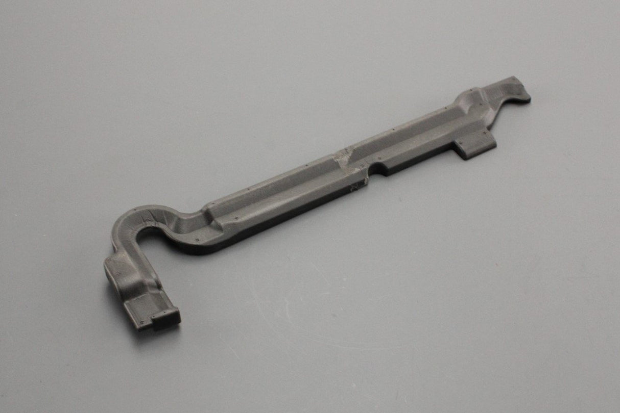 Audi A7 RS7 2011-2018 front wing seal (right) 4G8823732