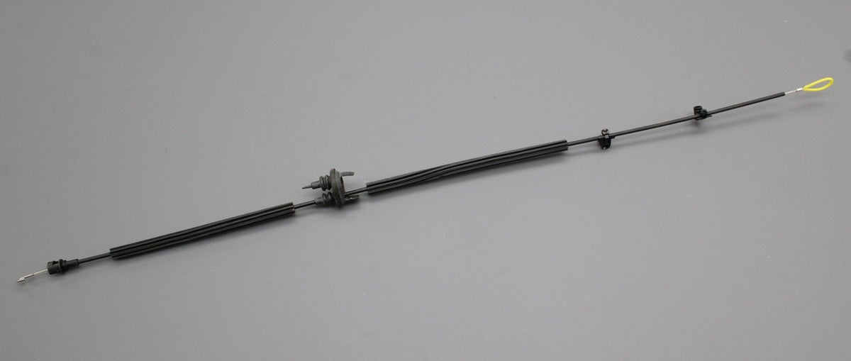 Audi Q4 e-tron 2022-on emergency charging flap release cable 89A915491A, view 1