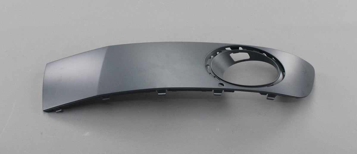 VW Transporter T5.1 10-15 front fog light trim (left) 7E5807489E GRU, view 1