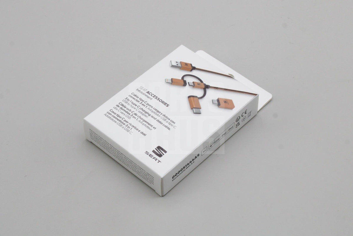 SEAT accessory 3-in-1 usb charging cable 000051444AS
