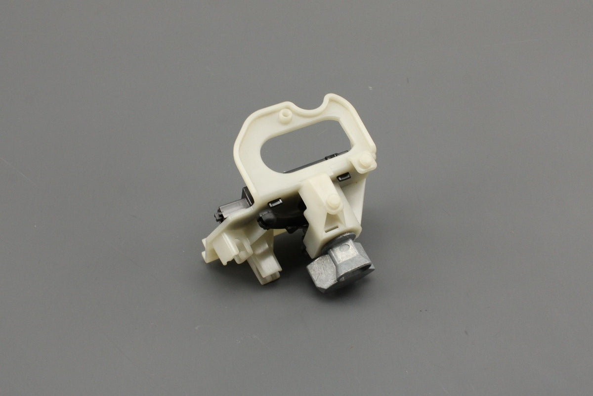 VW Transporter T6.1 Sliding door release microswitch (right) 7LA843625B, view 1