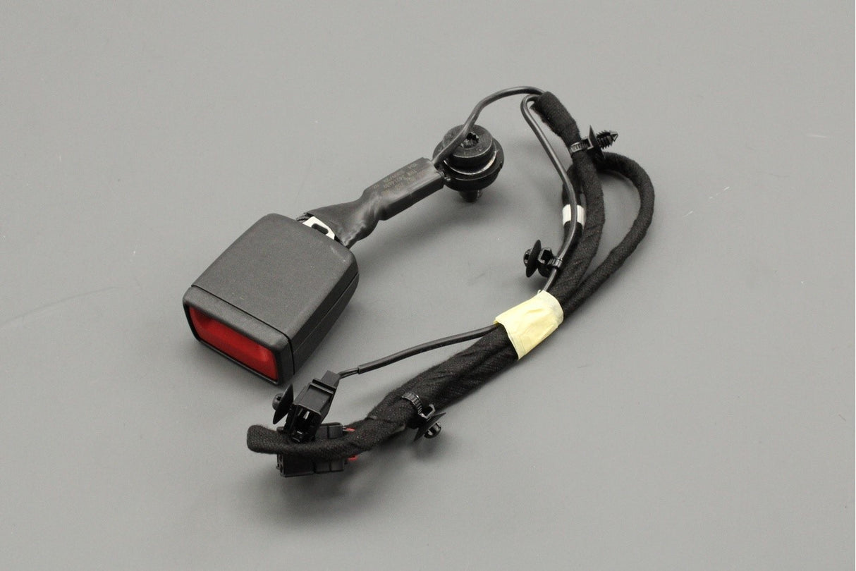 Skoda Kodiaq SEAT Tarraco rear seat belt buckle (left) 565857753 MNB