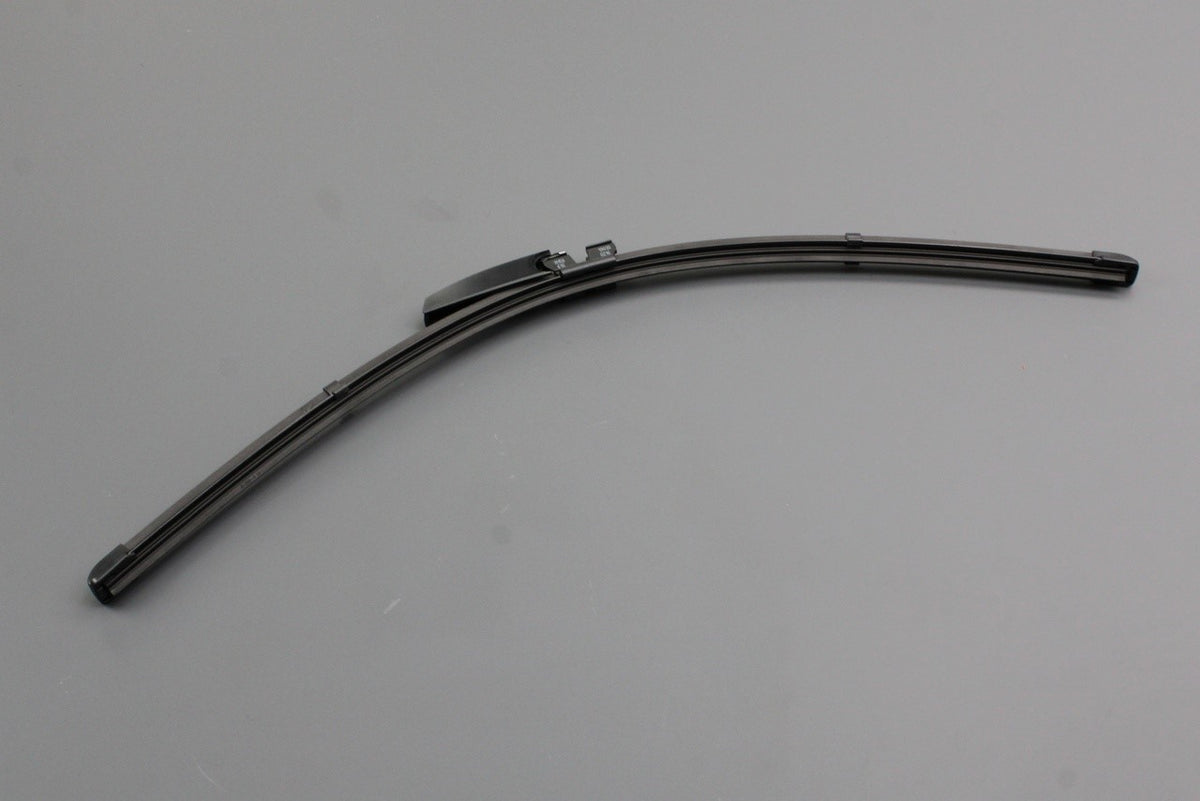 Audi A4 S4 RS4 Cabriolet 03-09 wiper blade (front left) 8H2955425B, view 1