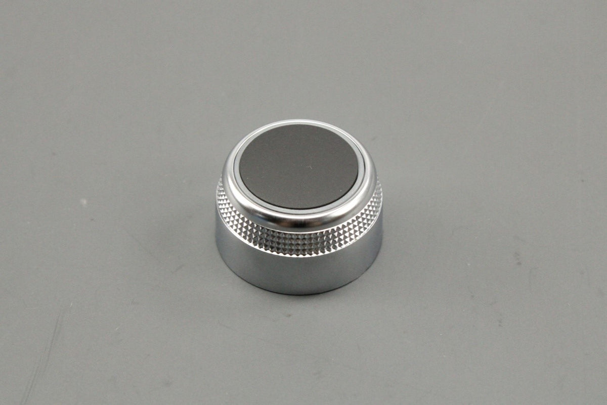 Audi A3 S3 RS3 TT TTRS 2004-2014 radio menu knob (chrome) 8P0919069A, view 1