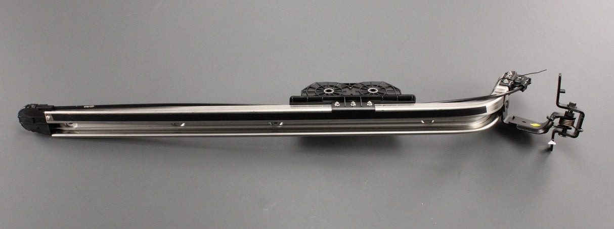 VW Multivan T7 25-on electric sliding door guide rail (right) 7T0843532G