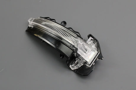 Audi Q8 RSQ8 2019-on wing mirror indicator (right) 4M8949102