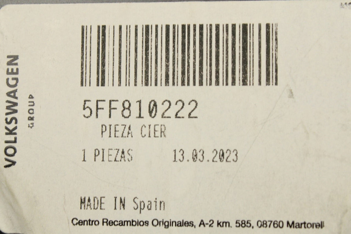 CUPRA Formentor 2021-on front sill end plate (right) 5FF810222