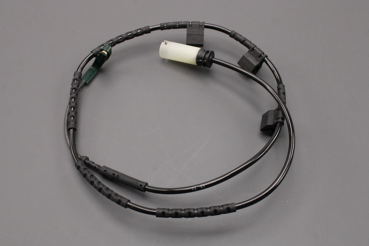 BMW MINI R55 R56 R57 2005-15 rear brake pads with sensor 34212289154