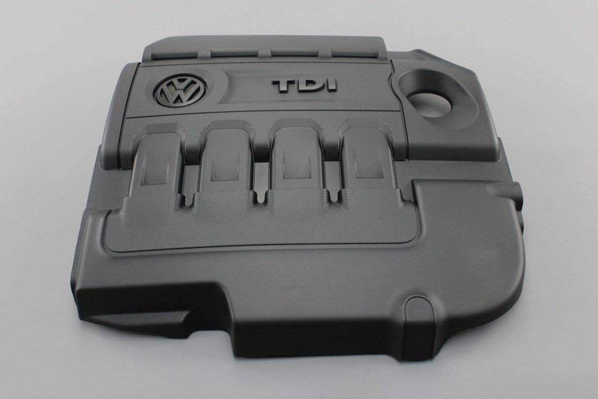 VW Golf 7 CC Tiguan Passat Scirocco 1.6 2.0 TDI engine cover 04L103925Q