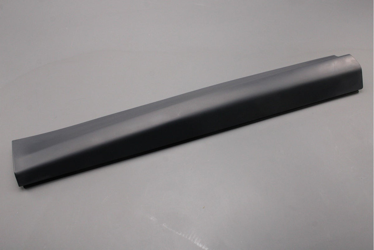 Land Rover Discovery Sport 2015-on door moulding (front left) LR087420, view 1
