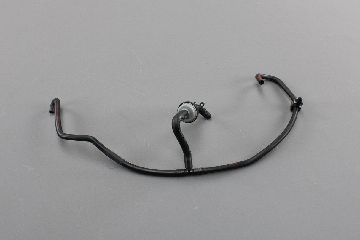 VW Golf MK5 Tiguan 1.4 TSI intake breather hoses w/ valve 03C133778D