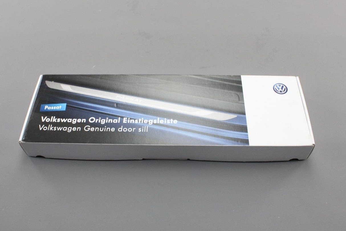 VW Passat B8 15-21 stainless steel front door sill protectors 3G0071303
