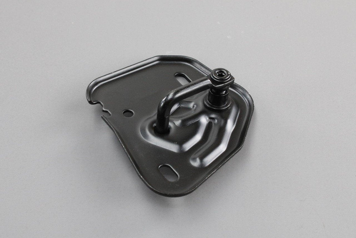Audi A1 A6 A7 Q3 RS7 Bonnet lock striker hook left right 4G0823186A