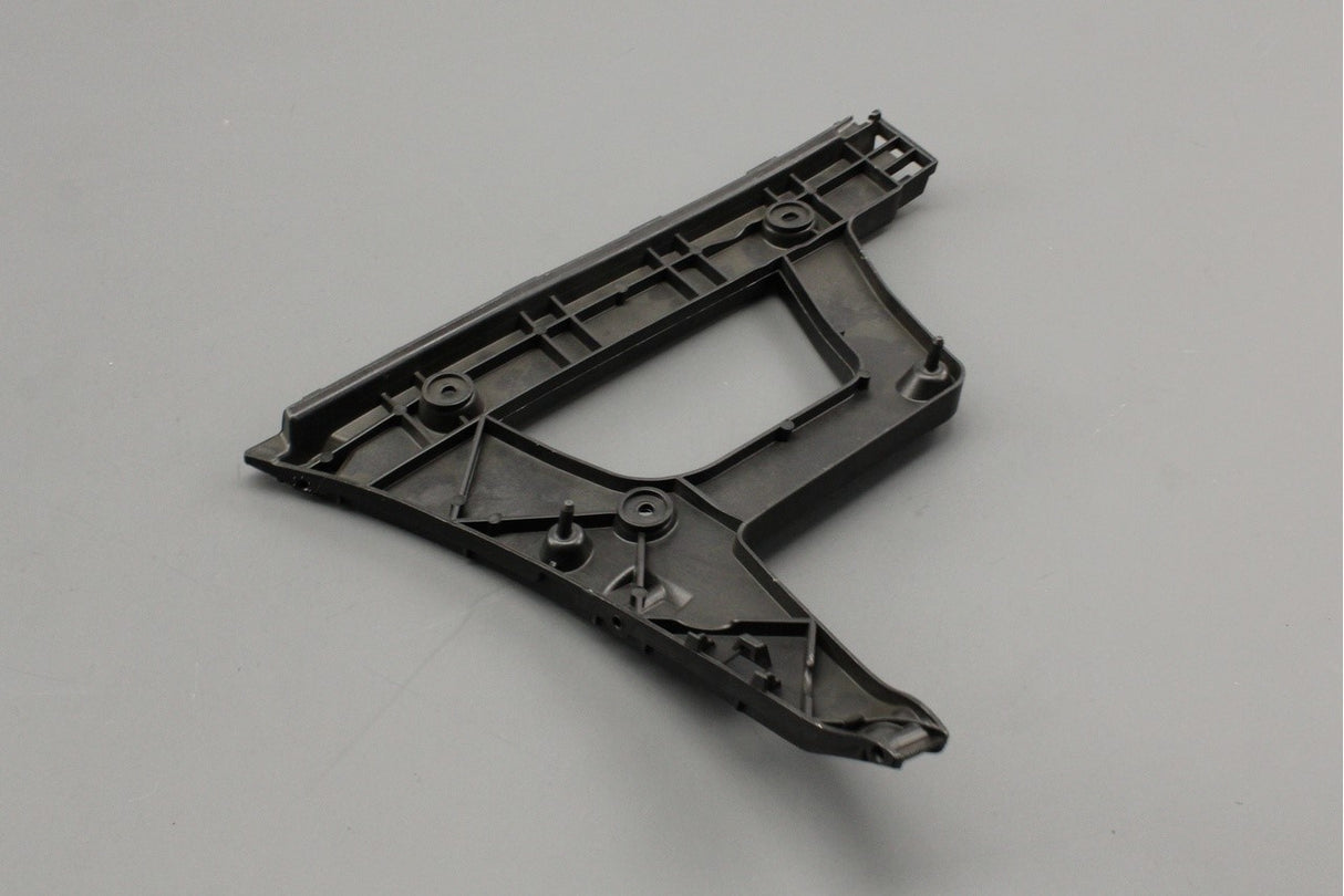 Audi A4 Avant 2013-2015 bumper guide bracket (rear right) 8K9807454B