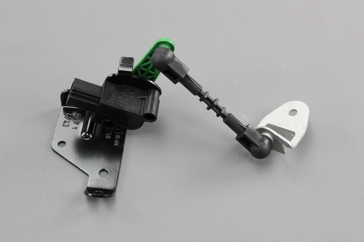 VW T-Roc Audi Q2 Skoda SEAT Headlight level sensor (Left) 5Q0512521H, view 1