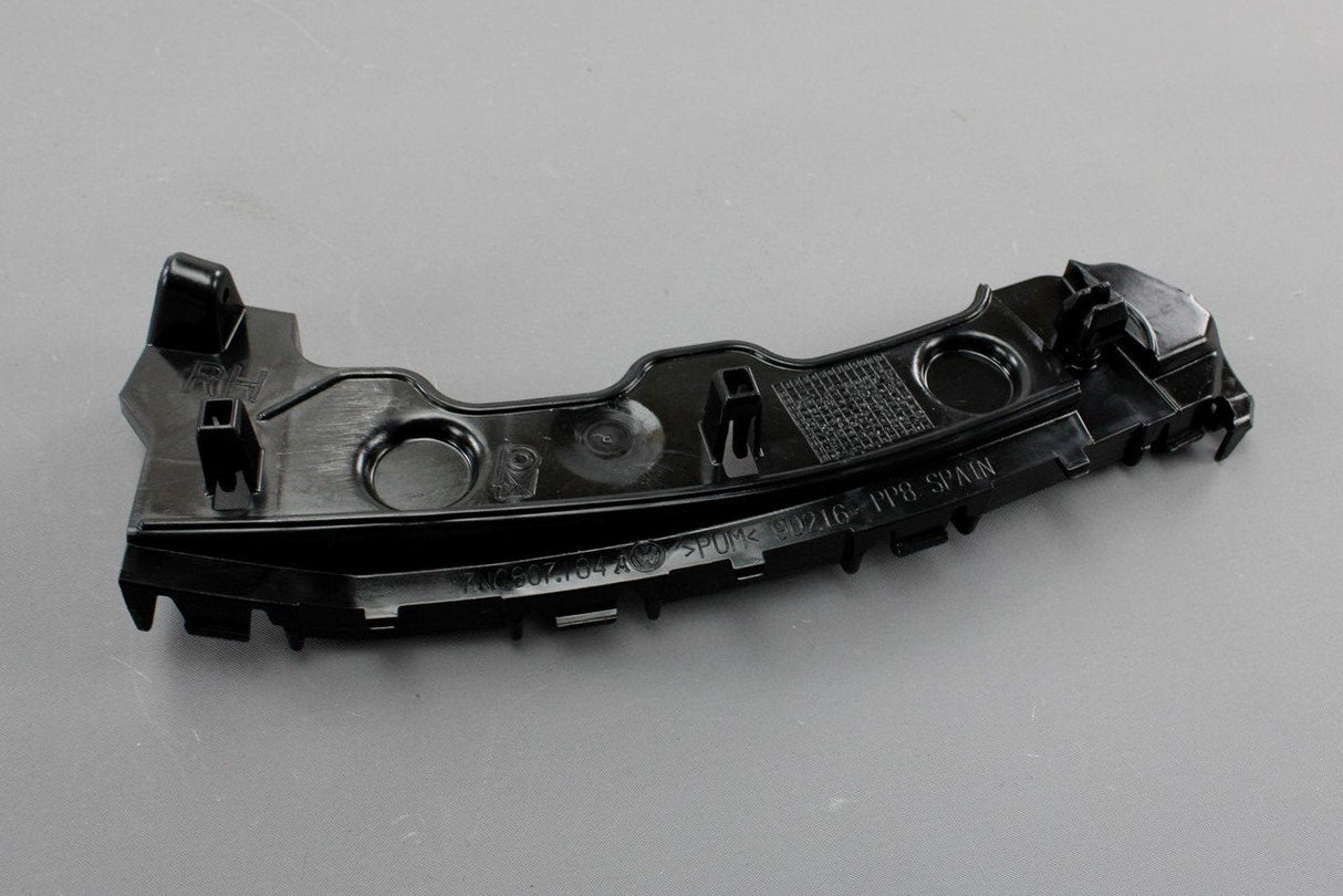 VW Sharan 2011-21 front bumper bracket guide (right) 7N0807184A