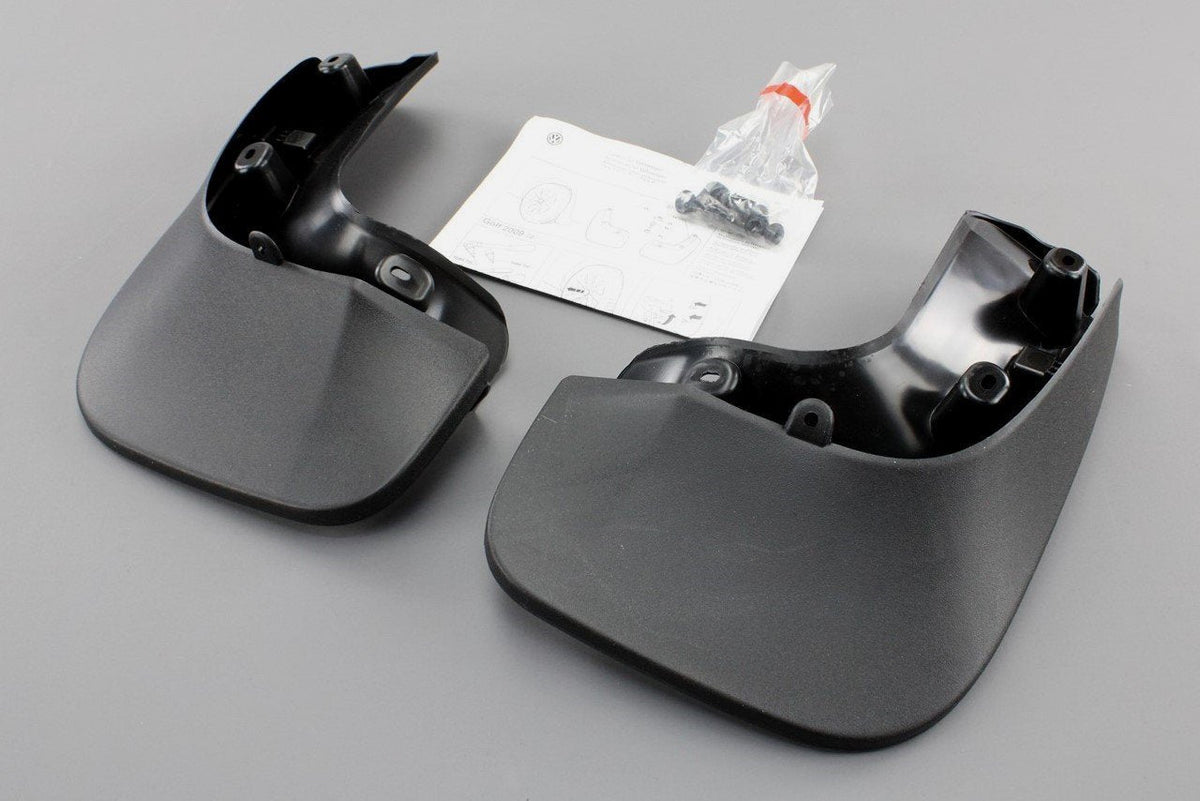 VW Golf MK6 2009-13 accessory mud flaps set (rear) 5K0075101, view 1