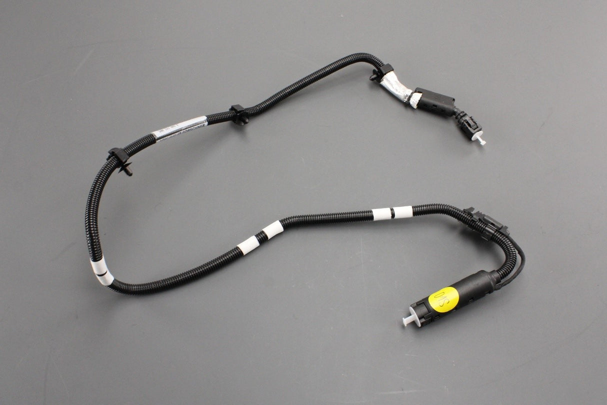 VW Crafter 17-on adblue reduction agent supply line pipe 2N0131983E