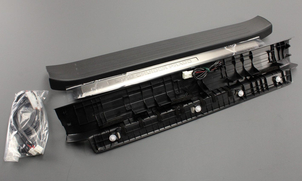 Toyota Land Cruiser 2007-on illuminated sill scuff plates 08266-60870-C0
