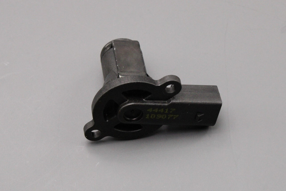 Range Rover Sport 2013-2022 air suspension solenoid valve LR075759