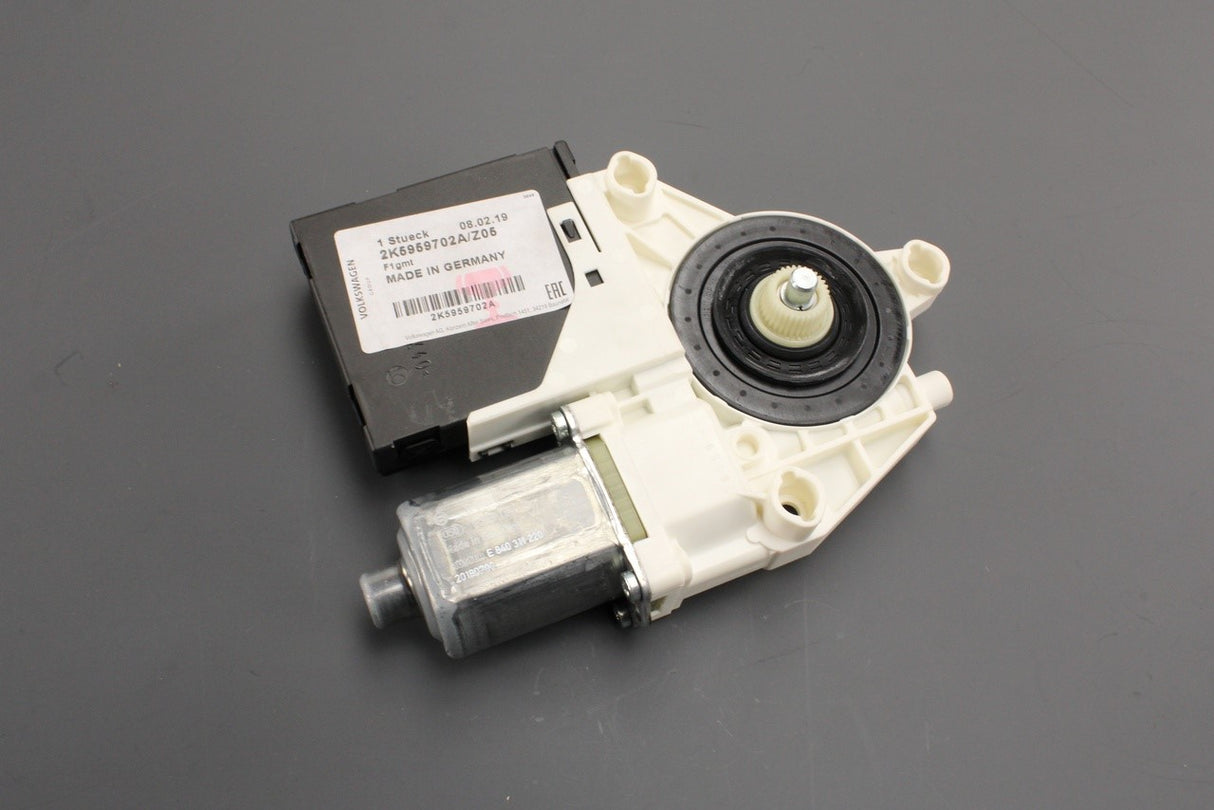 VW Caddy 2016-2020 RHD window regulator motor (left) 2K5959702A Z05