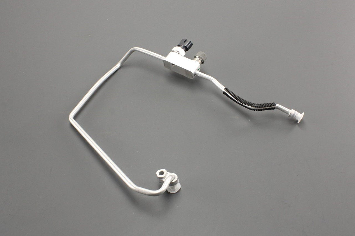 Lexus IS200/300 2013-on air conditioning pipe with sensor 88706-53160