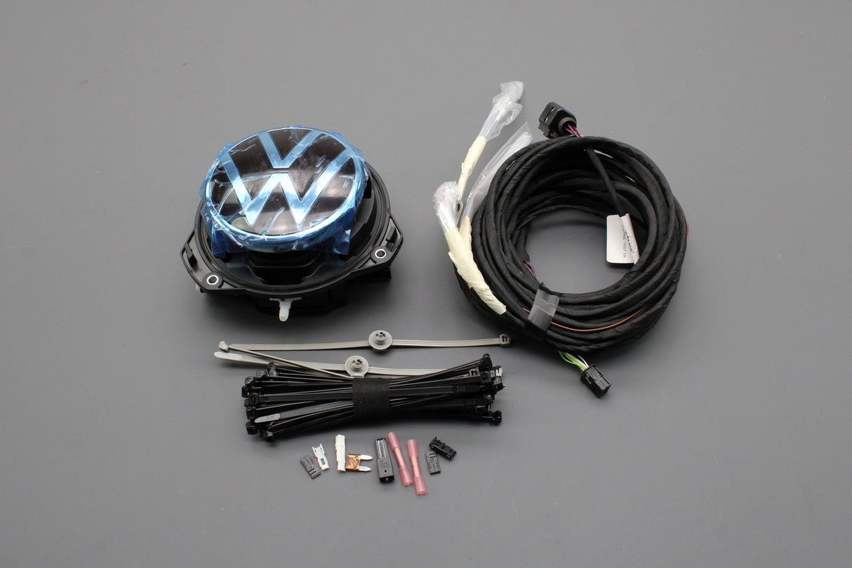 VW Golf MK8 2020-on RHD reversing camera retro-fit kit 5H2054634