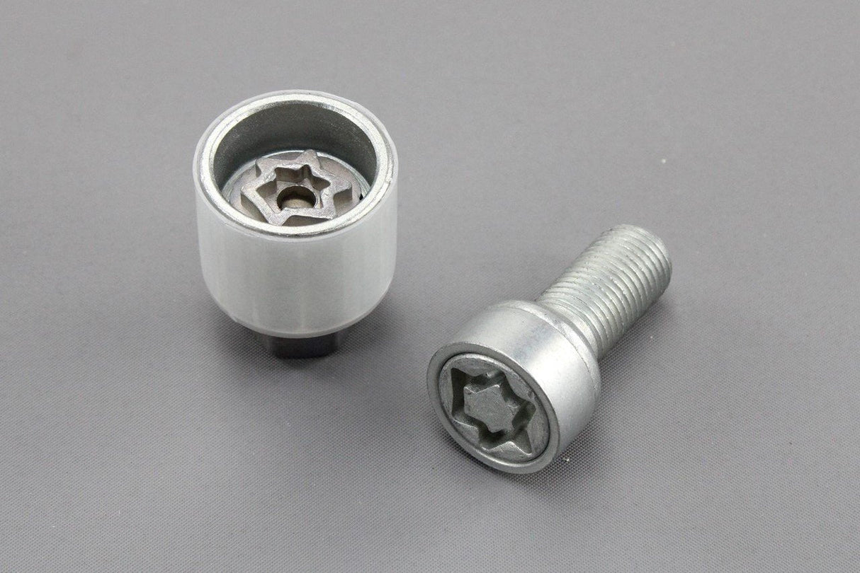 Skoda Fabia Octavia Superb Rapid locking wheel nut and key 5J0698139770