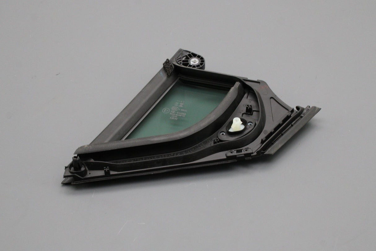 Audi Q4 e-tron 2022-on front fixed window (right) 89A845114A