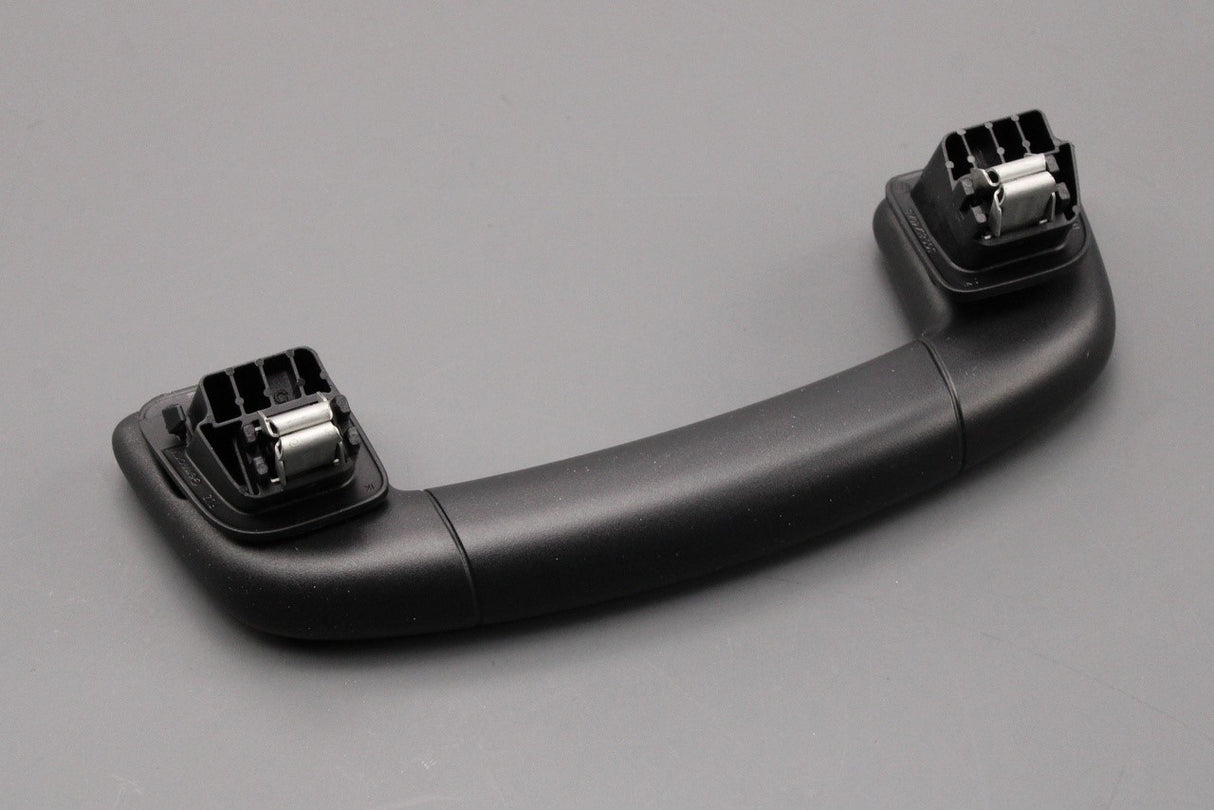 VW Golf MK7 MK7.5 2013-2020 interior grab handle (front) 5G0857607B 82V