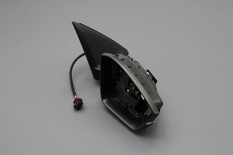 Skoda Scala Kamiq 2019-on RHD wing mirror housing (right) 657857508K
