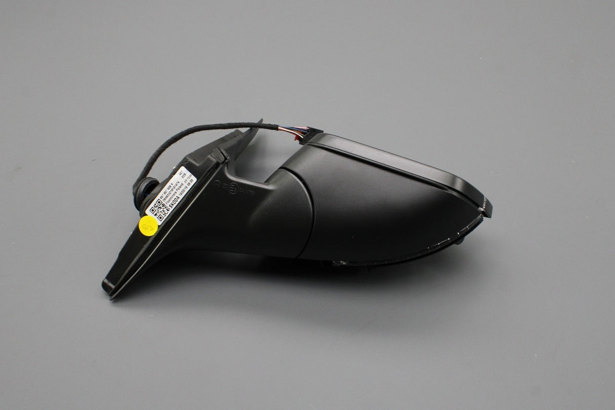 Skoda Scala Kamiq 2019-on RHD wing mirror housing (right) 657857508K