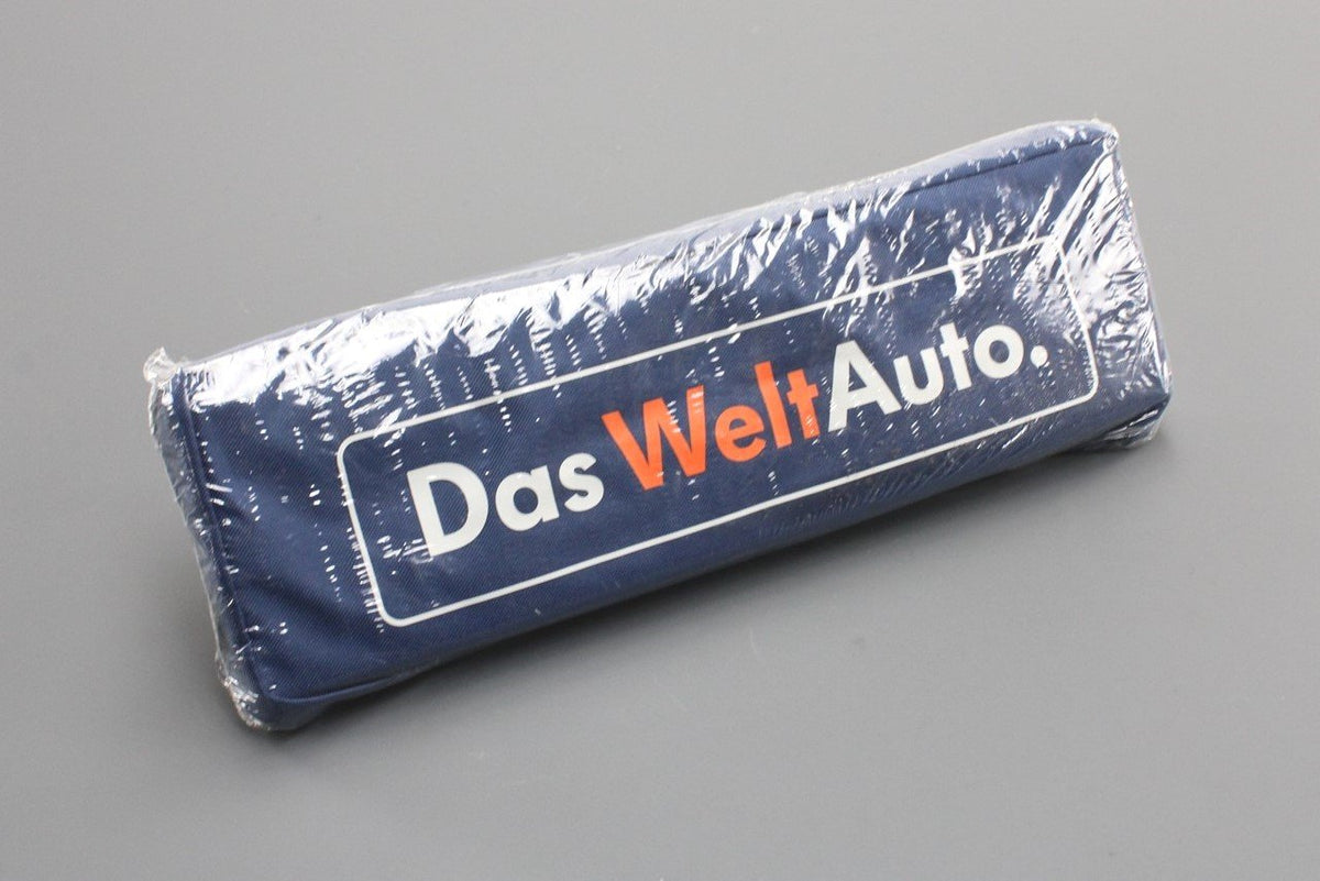 VW Volkswagen emergency break down kit 000093059AC, view 1