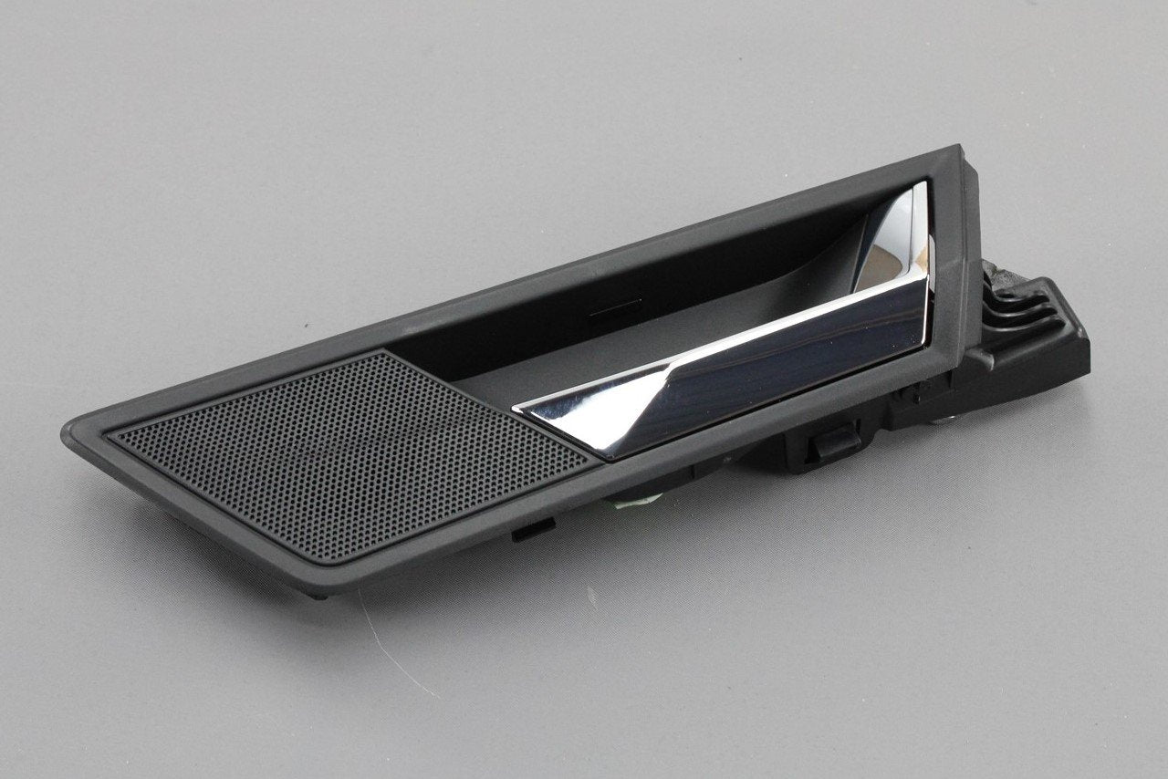 Skoda Superb 2015- inner door release handle (right rear