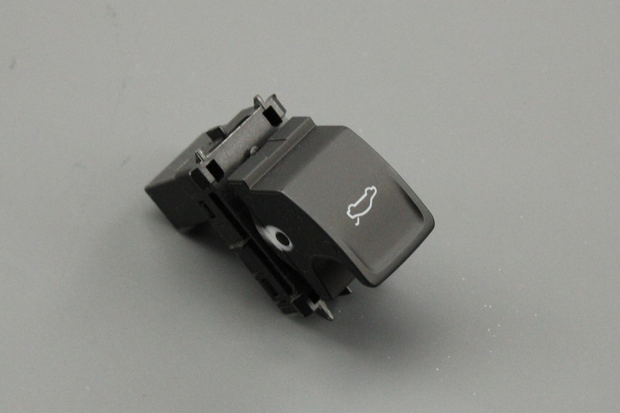 VW Passat Tiguan SEAT Tarraco 2015-on boot release switch 3G0959831 WHS