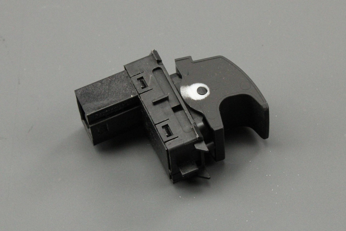 VW Passat Tiguan SEAT Tarraco 2015-on boot release switch 3G0959831 WHS