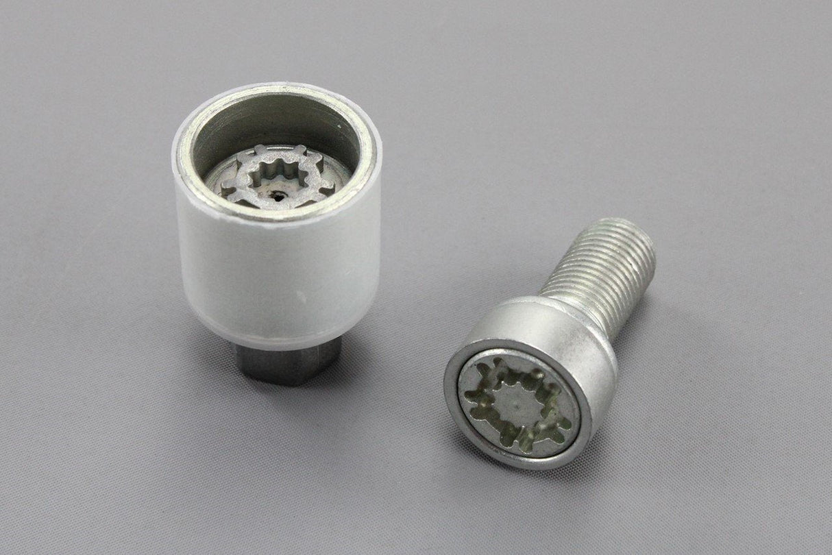 Skoda Fabia Octavia Super locking wheel nut and key no.778 5J0698139778