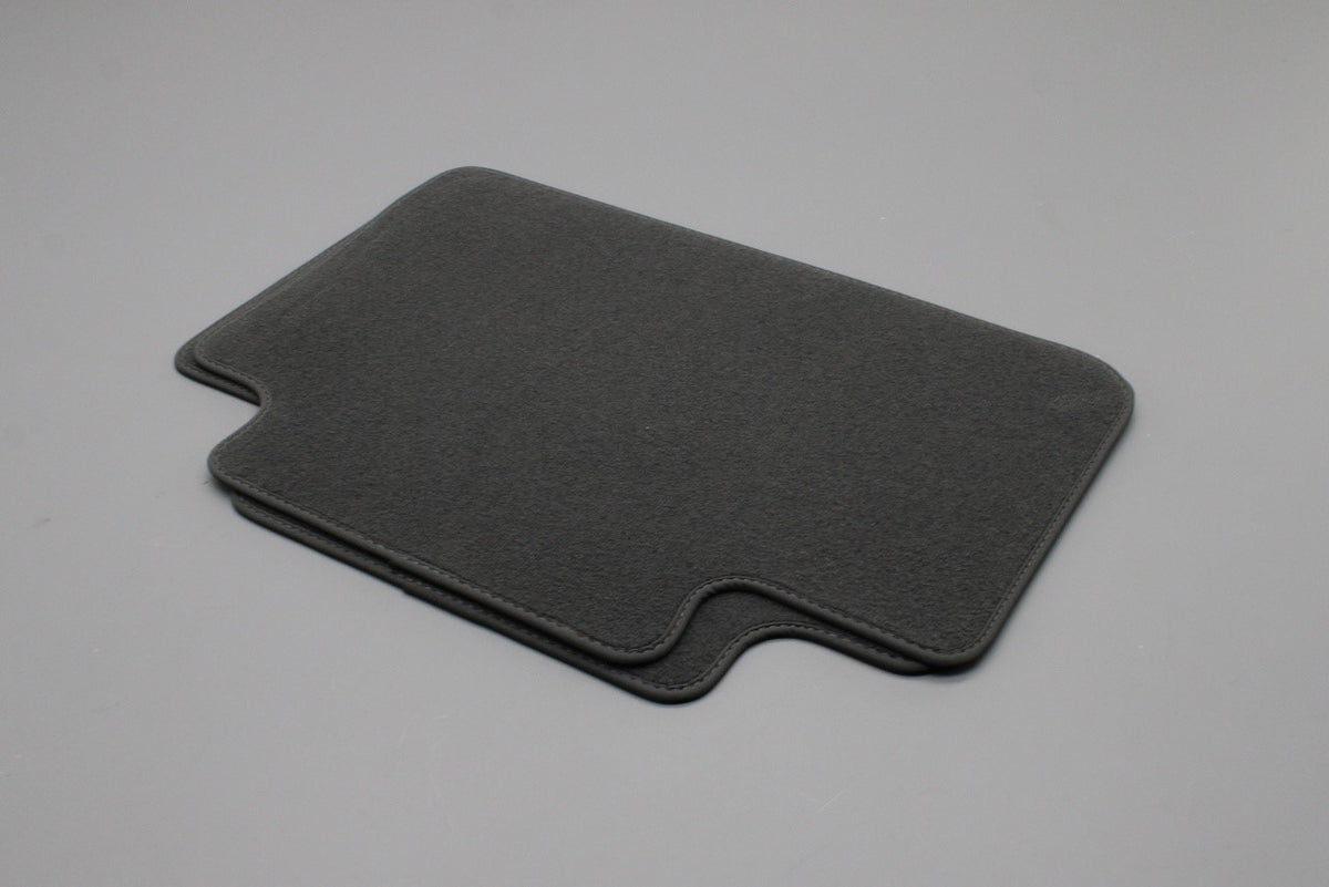 Audi e-tron 2019-2023 rear carpet floor mats 4KE864450A QA5, view 1