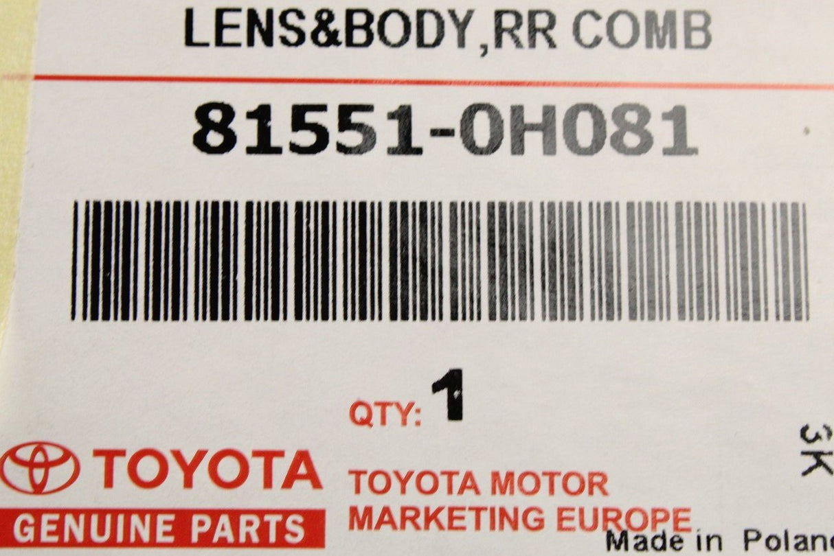 Toyota Aygo rear tail light unit (right) 81551-0H081