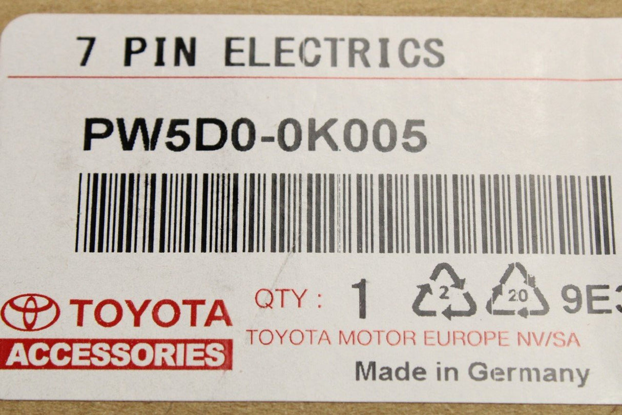 Toyota 7 pin tow bar wiring harness kit PW5D0-0K005