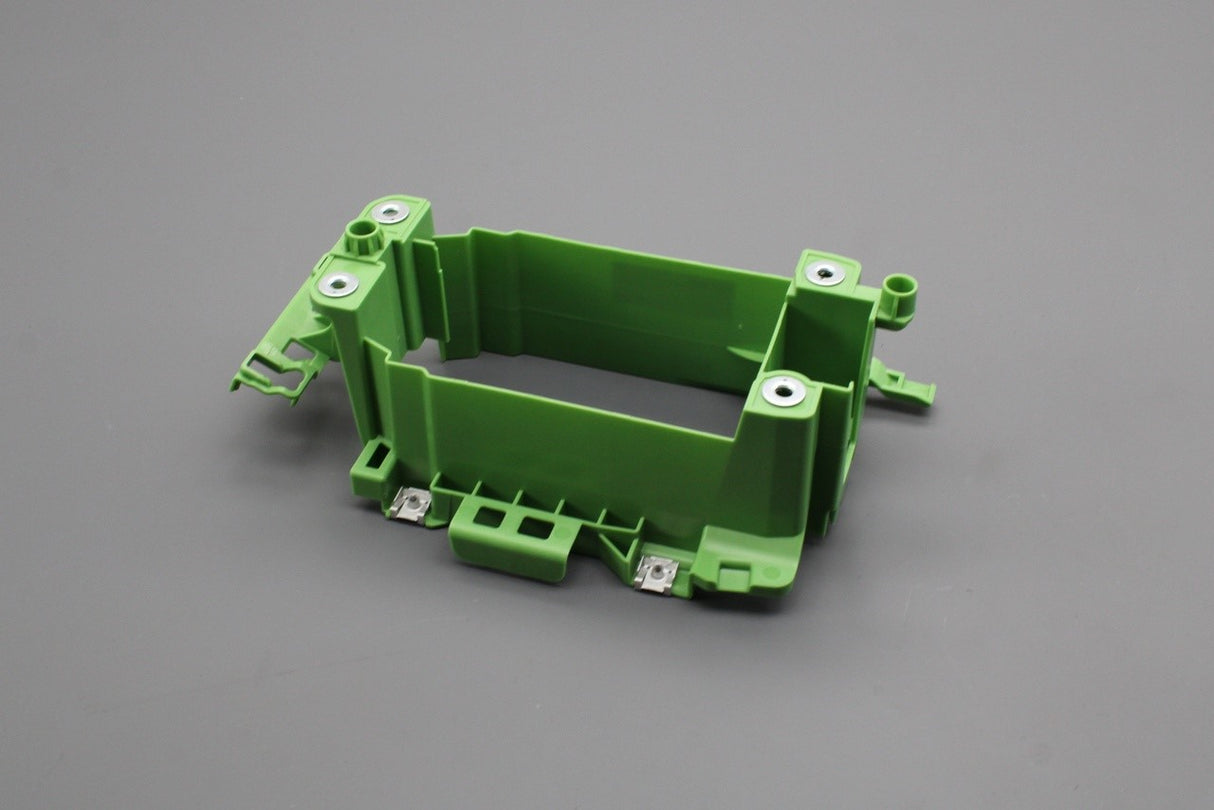 Audi A3 8Y 2020-on centre console mounting bracket 8Y0863531A