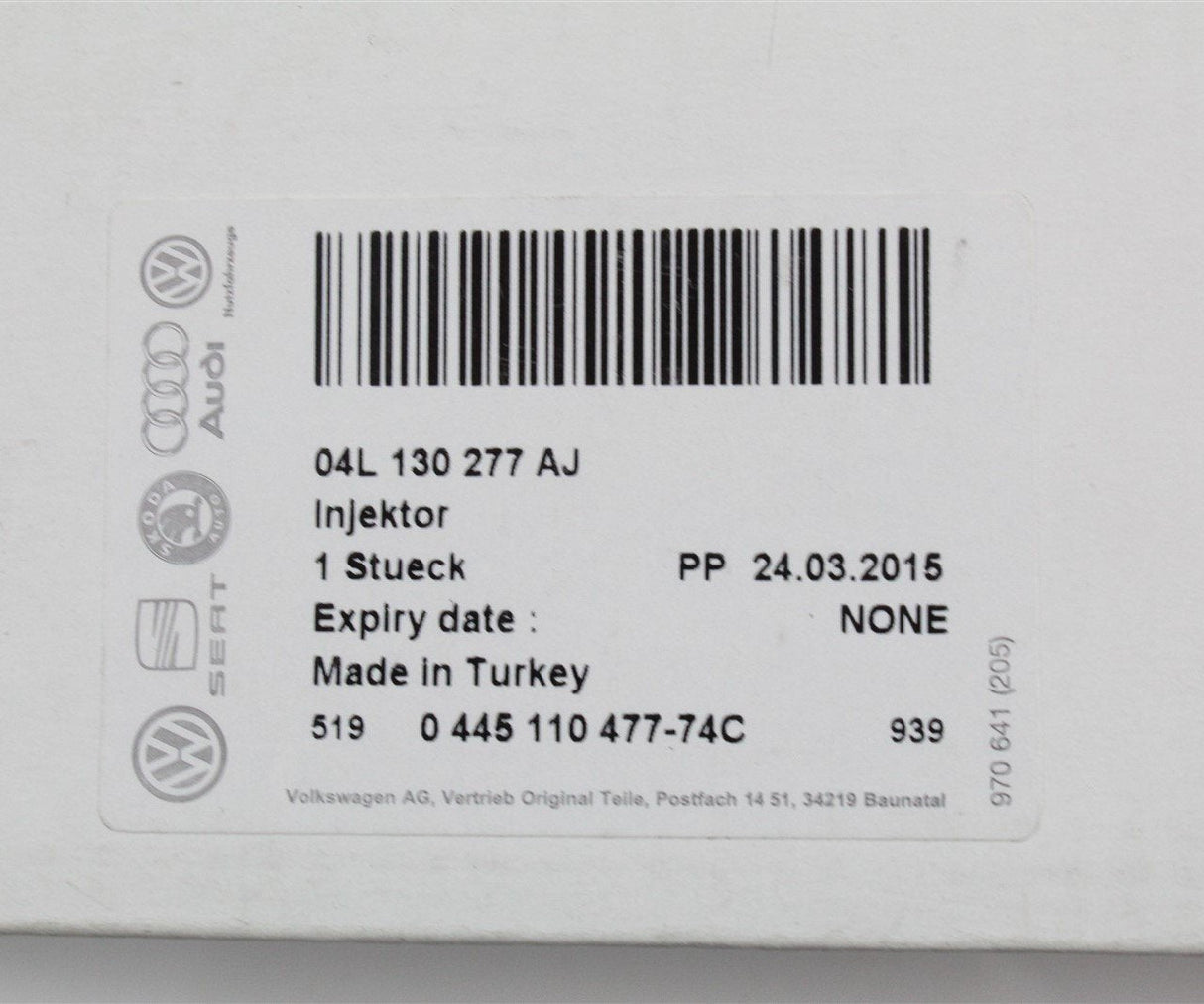 VW Audi Skoda Golf A3 Leon Octavia 1.6 TDI fuel injector 04L130277AJ