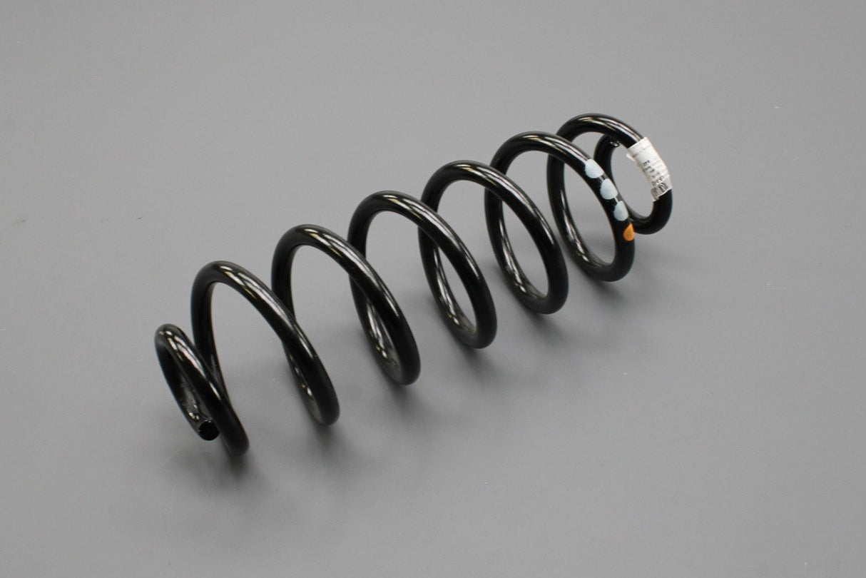 Audi Q5 2009-2017 rear suspension coil spring (x1) 8R0511115AN