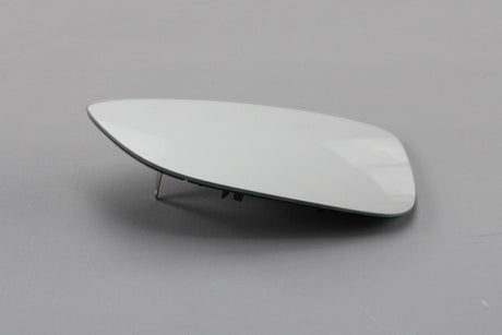 VW Beetle 2012-19 Heated wing mirror glass (left) 5C5857521A