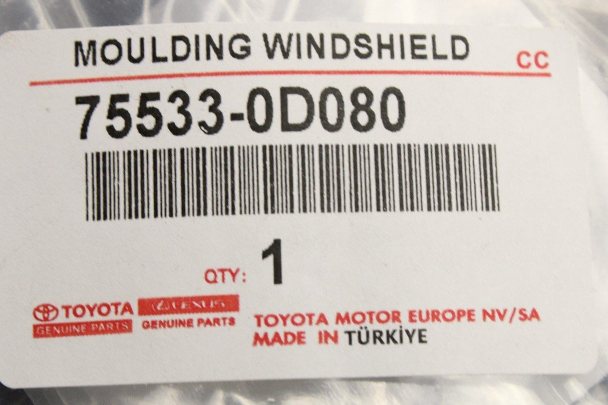 Toyota Yaris 2011-20 windscreen moulding seal (outer) 75533-0D080