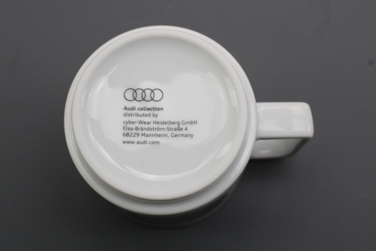 Audi collection RS Q e-tron sport mug 3292201100