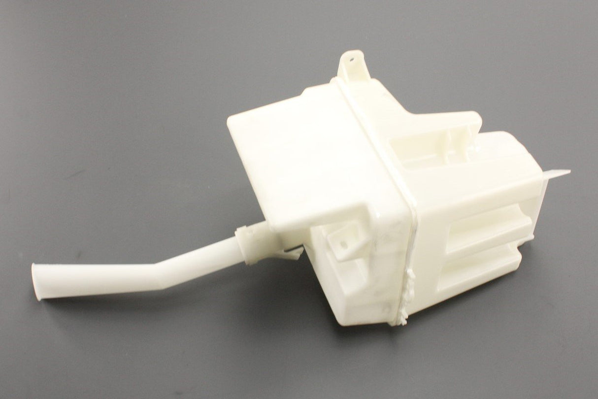 Toyota Corolla Verso 04-09 windscreen washer bottle 85315-0F010